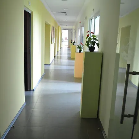 班基雅宫酒店 4*