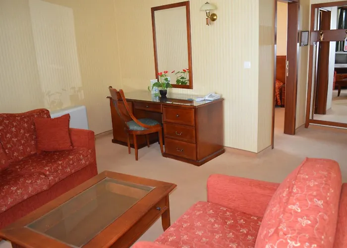 Хотел Palace 4*