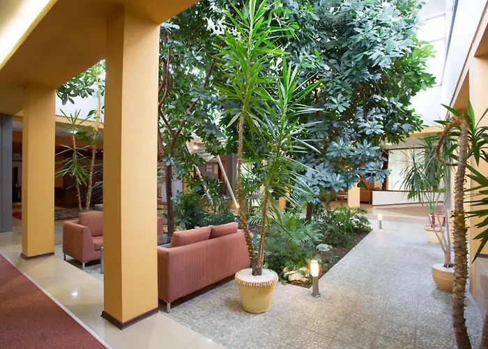 Хотел Palace 4*